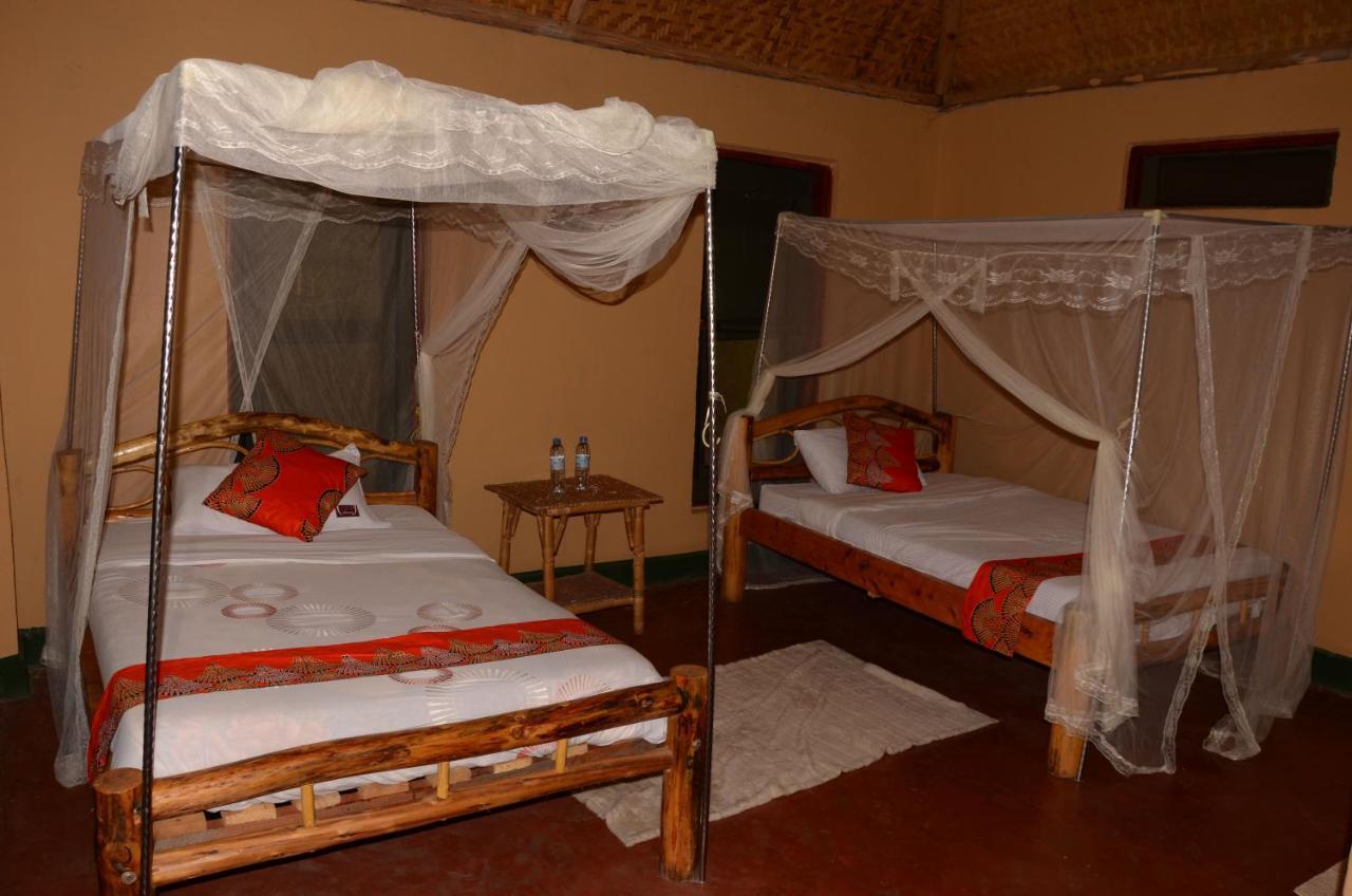 Irungu Forest Safari Lodge Katunguru المظهر الخارجي الصورة