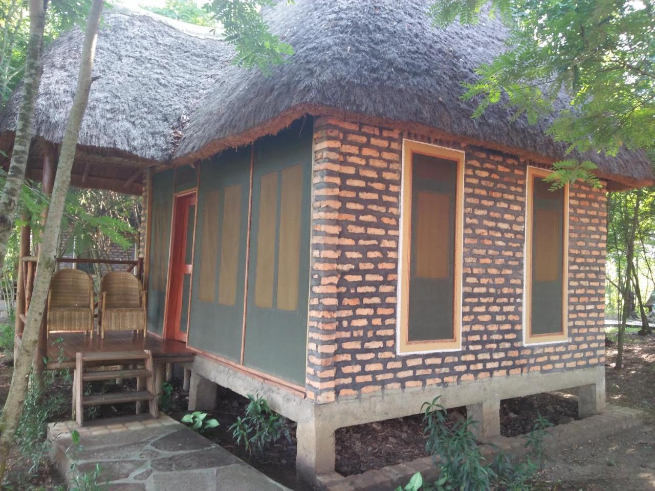 Irungu Forest Safari Lodge Katunguru المظهر الخارجي الصورة
