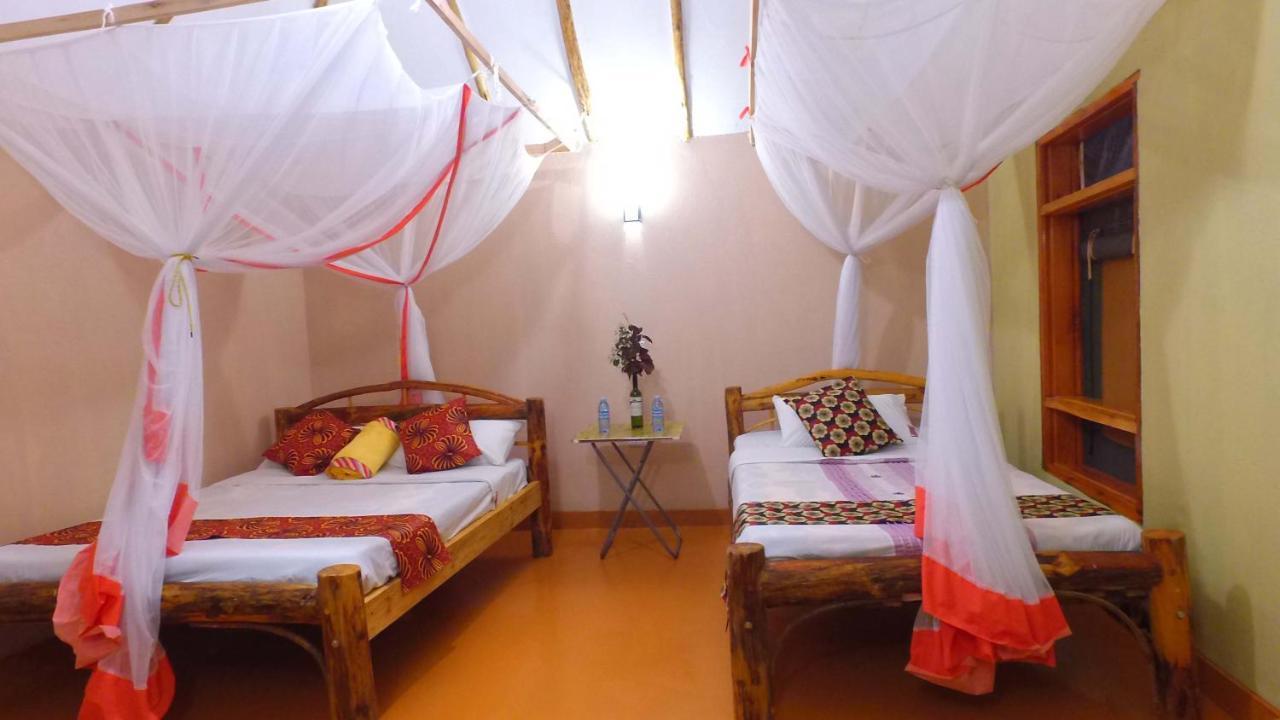 Irungu Forest Safari Lodge Katunguru المظهر الخارجي الصورة